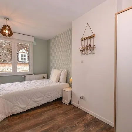 Les Valericaines - Bel Appartement - Vue Sur Les Toits De St Valery Saint-Valery-sur-Somme Exterior photo